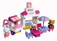 Unico Hello Kitty ijssalon met ijscowagen en terras